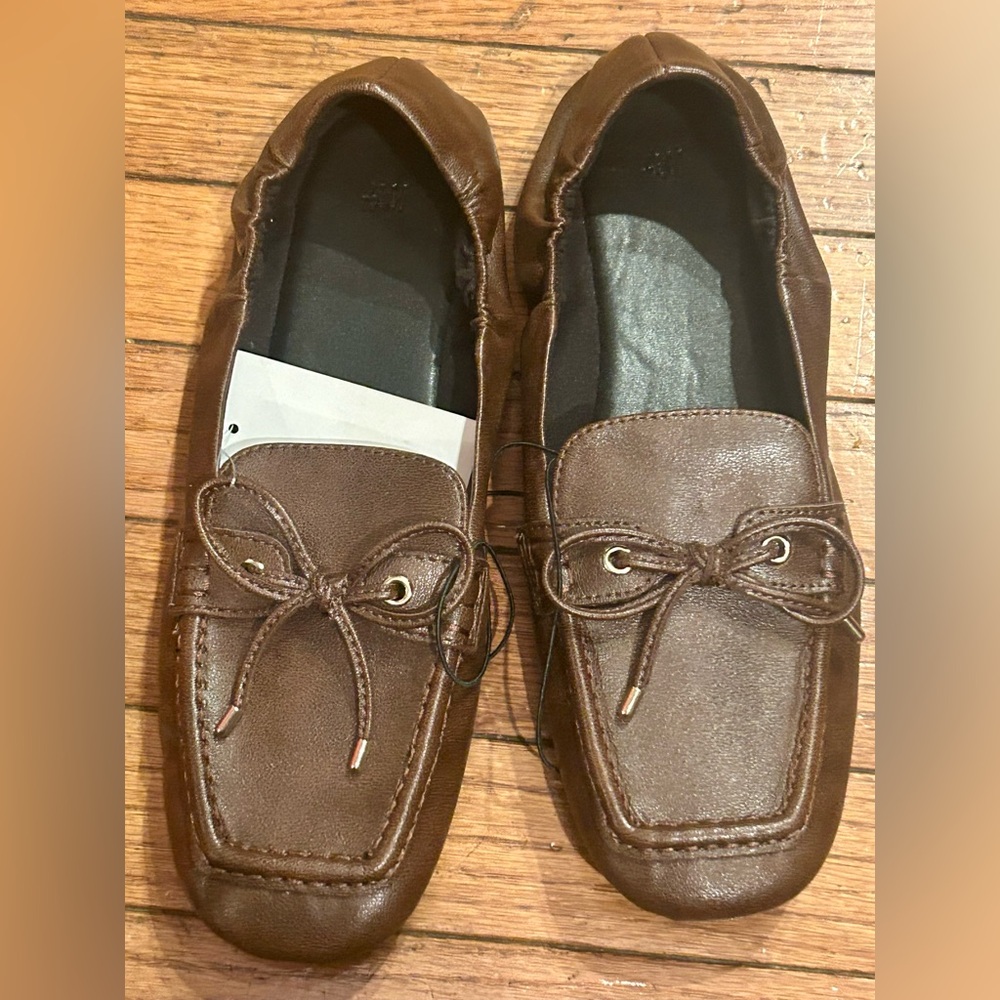 H&M dark brown moccasins size 10 NWT